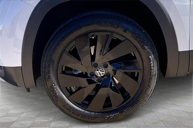 Used 2022 Volkswagen Atlas SE image 8