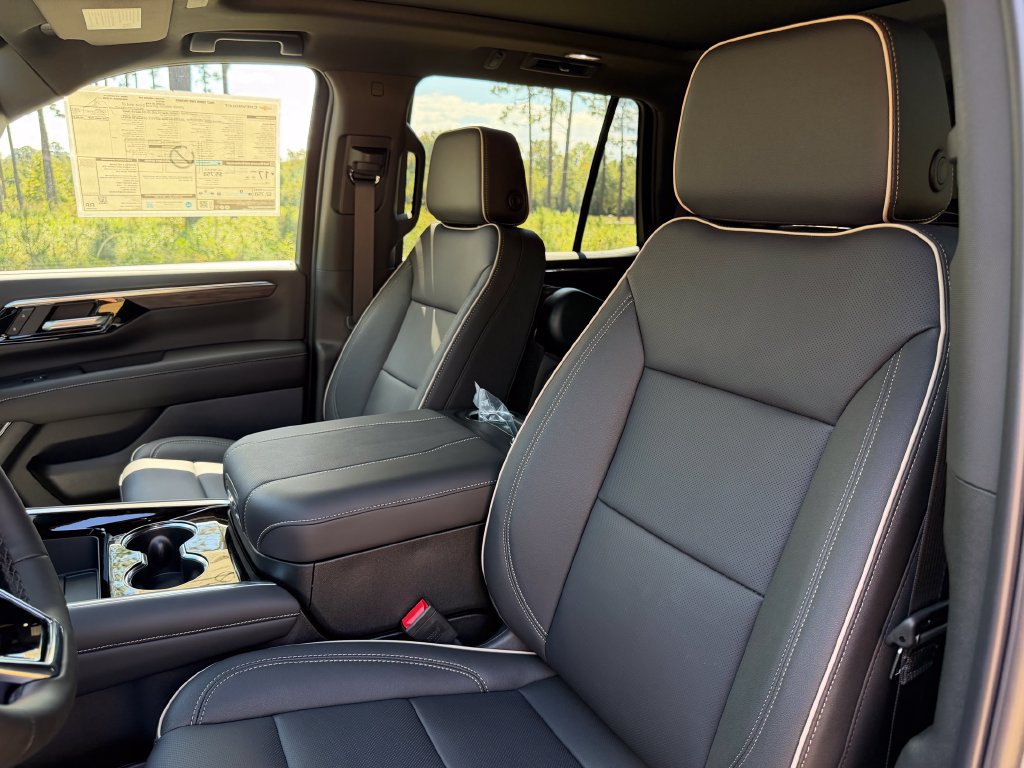 New 2027 Chevrolet Tahoe Premier w/ Sun And Tow Package RWD image 15
