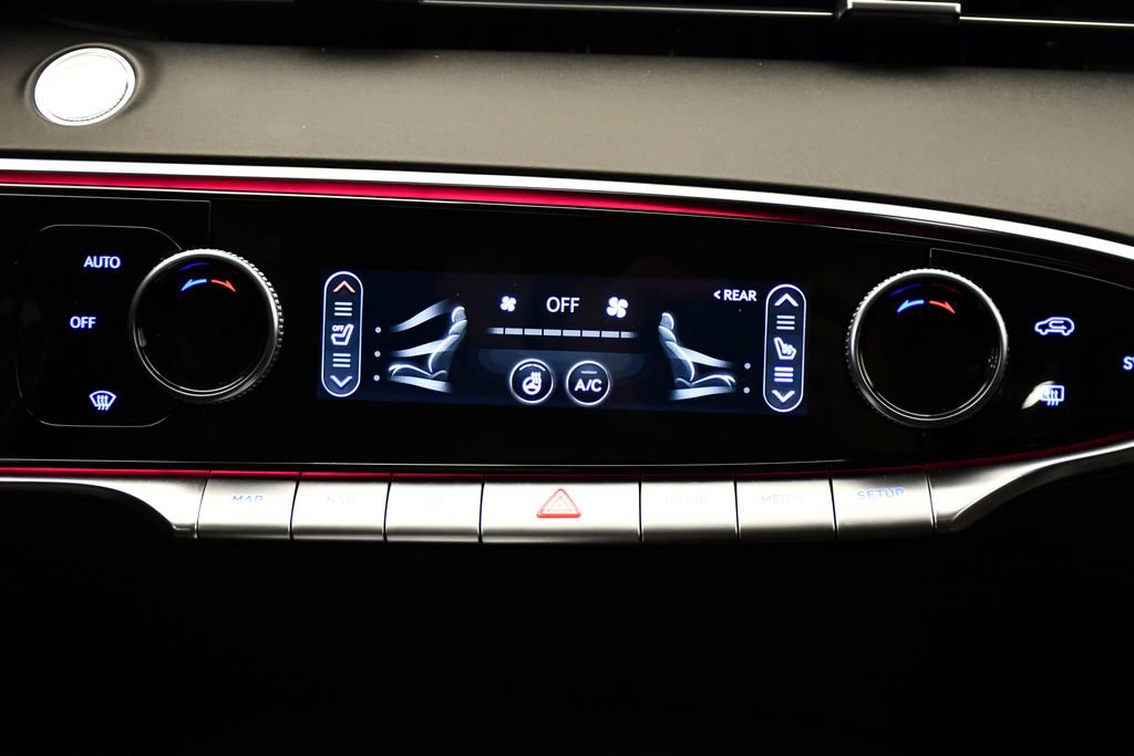 Used 2025 Genesis GV70 3.5T Sport w/ Sport Advanced Package image 30