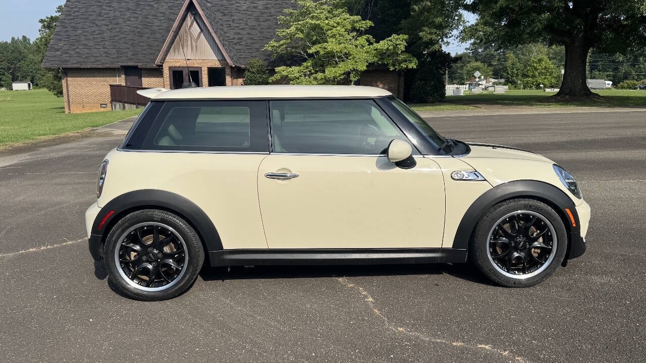 Used 2012 MINI Cooper S FWD image 9