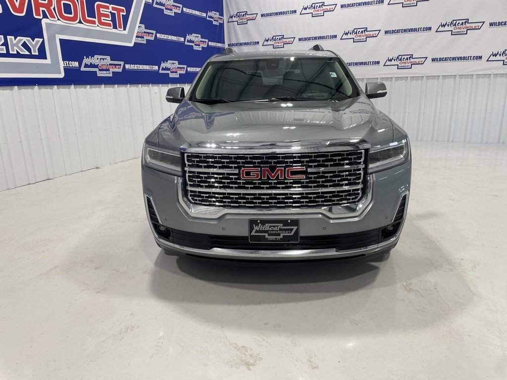 Used 2023 GMC Acadia Denali image 12