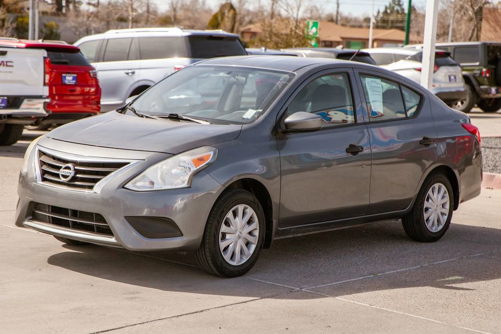 Used 2017 Nissan Versa S FWD image 9