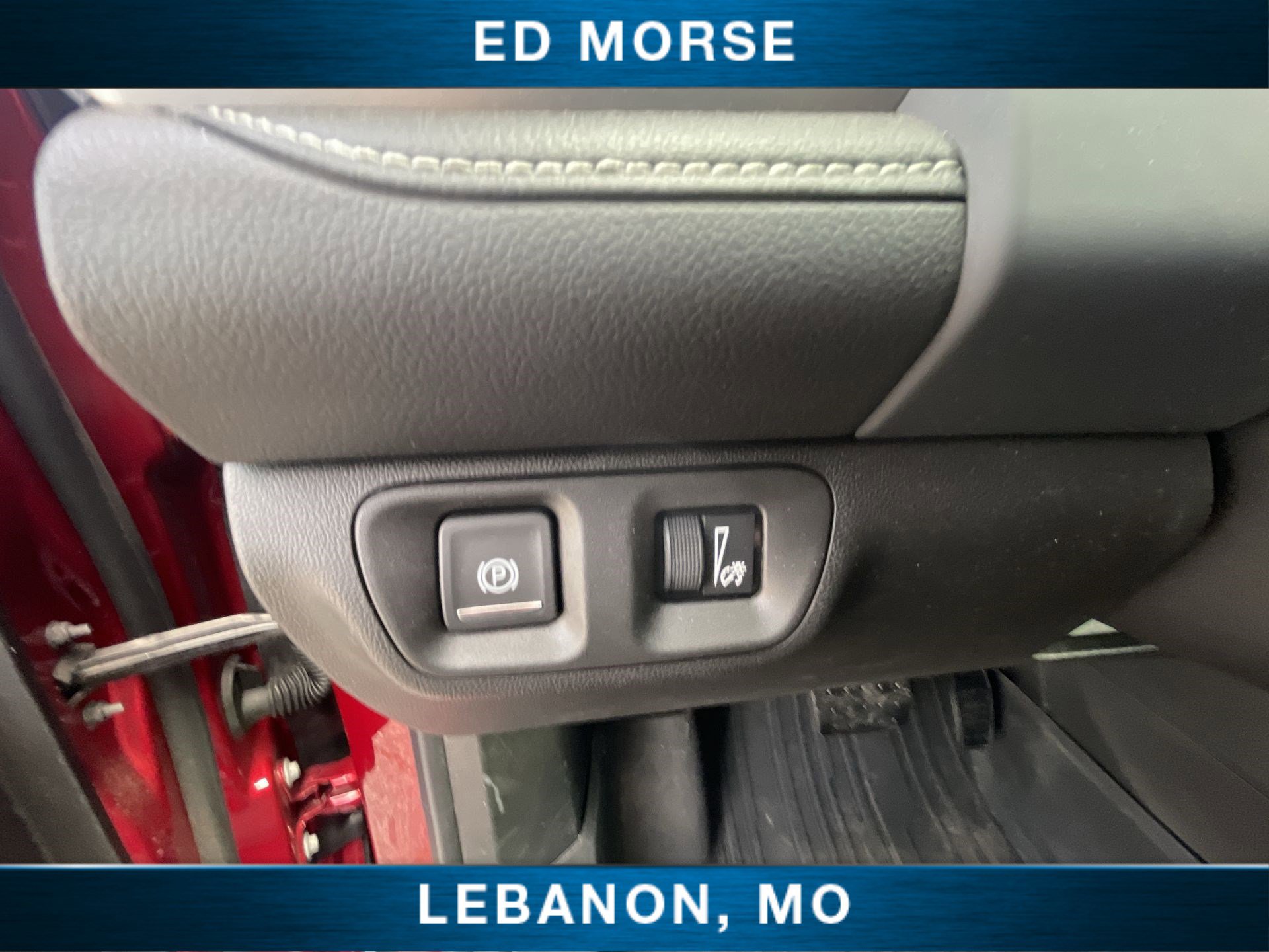 Used 2023 GMC Acadia SLE w/ Driver Convenience Package image 17