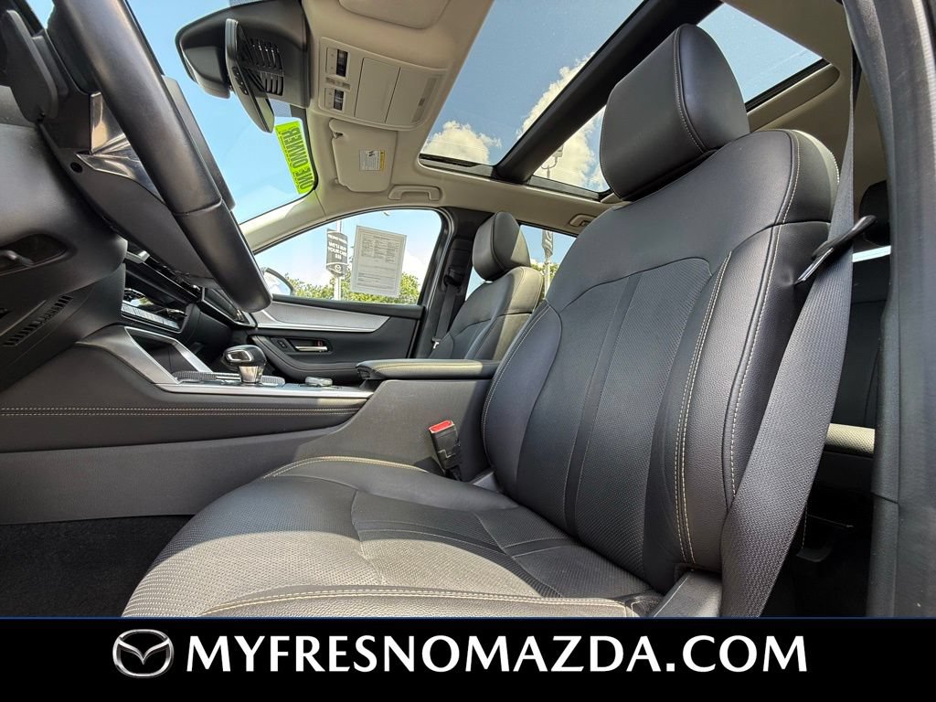 Certified 2024 MAZDA CX-90 Plug-In Hybrid w/ Premium Pkg AWD/4WD image 32