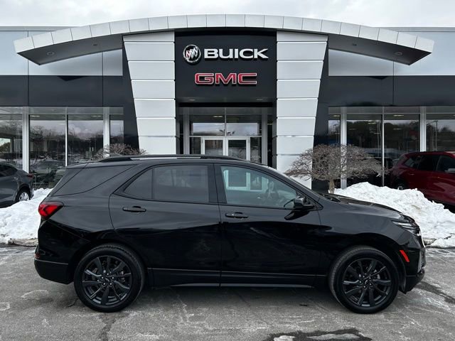 Used 2023 Chevrolet Equinox RS image 29