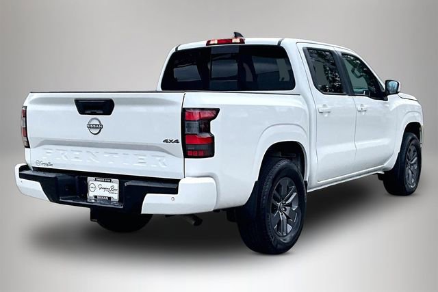 Certified 2025 Nissan Frontier SV w/ SV Convenience Package image 5