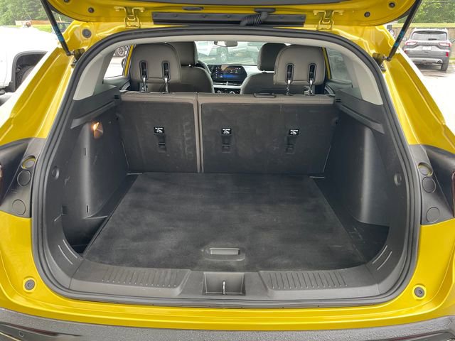 Used 2024 Chevrolet Trax ACTIV w/ Driver Confidence Package image 15