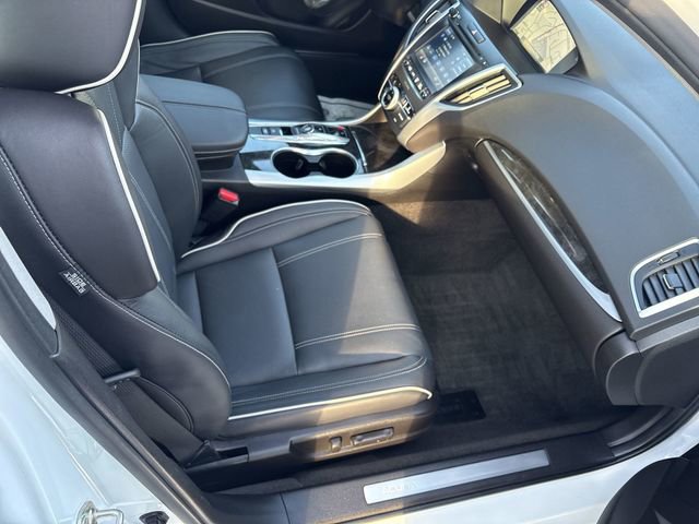 Used 2018 Acura TLX V6 w/ Technology Package image 29