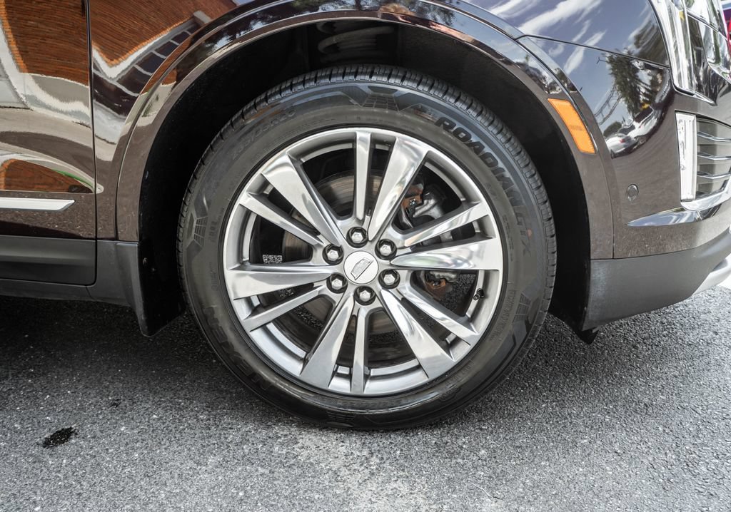 Used 2021 Cadillac XT5 Premium Luxury AWD/4WD image 5