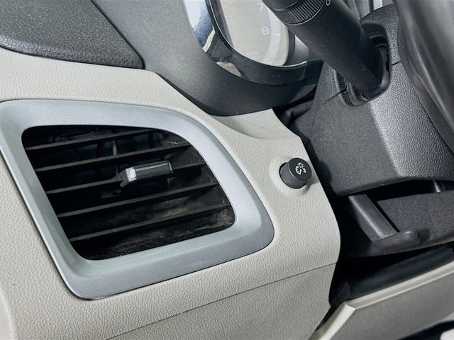 Used 2017 GMC Terrain SLT w/ Open Road Package image 10