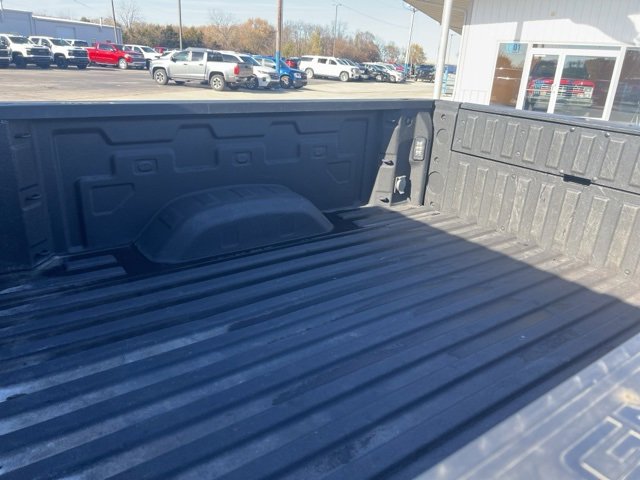 Used 2024 GMC Sierra 2500 AT4 w/ AT4 Preferred Package image 12