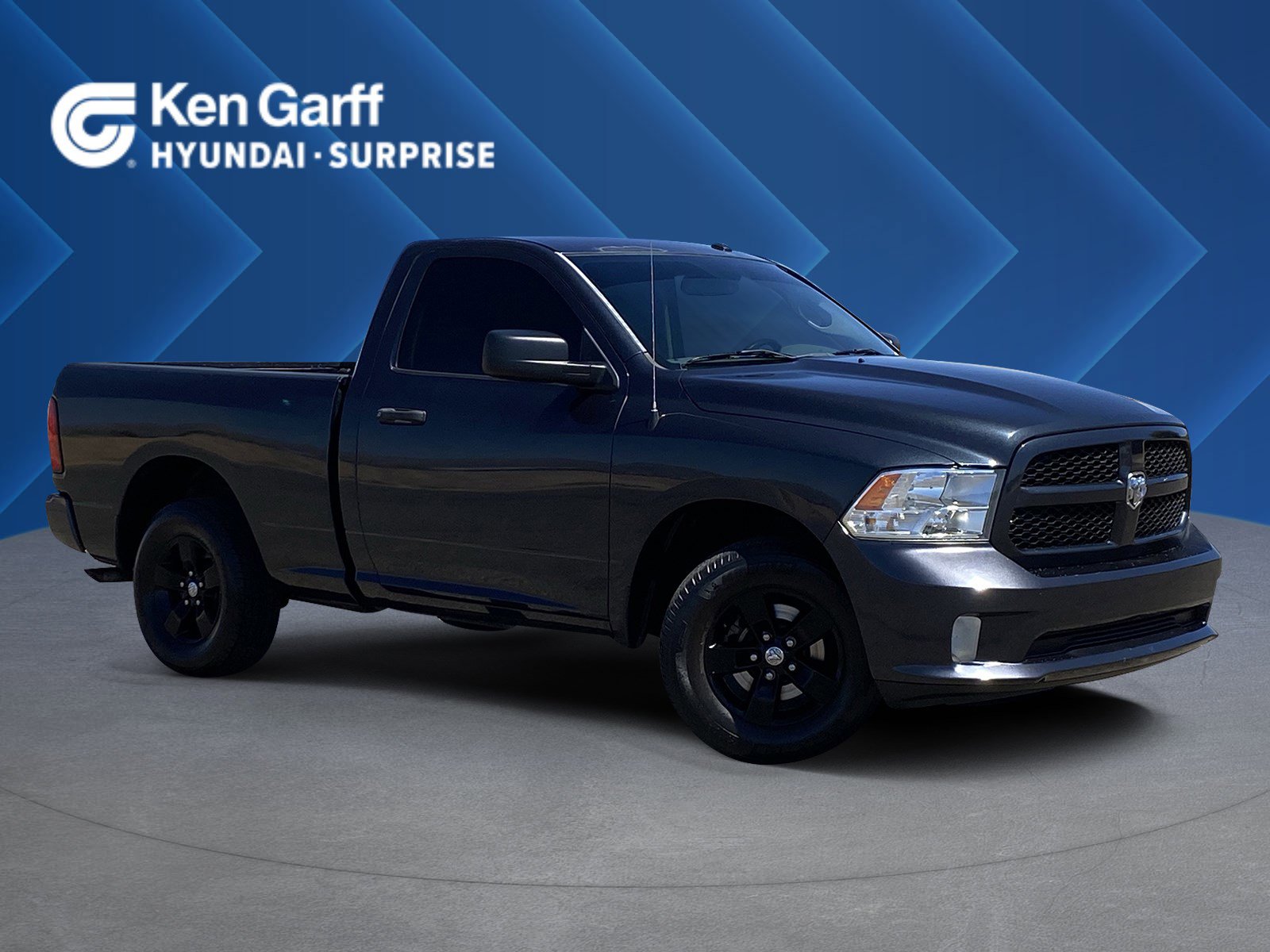 Used 2016 RAM 1500 Express RWD image 1