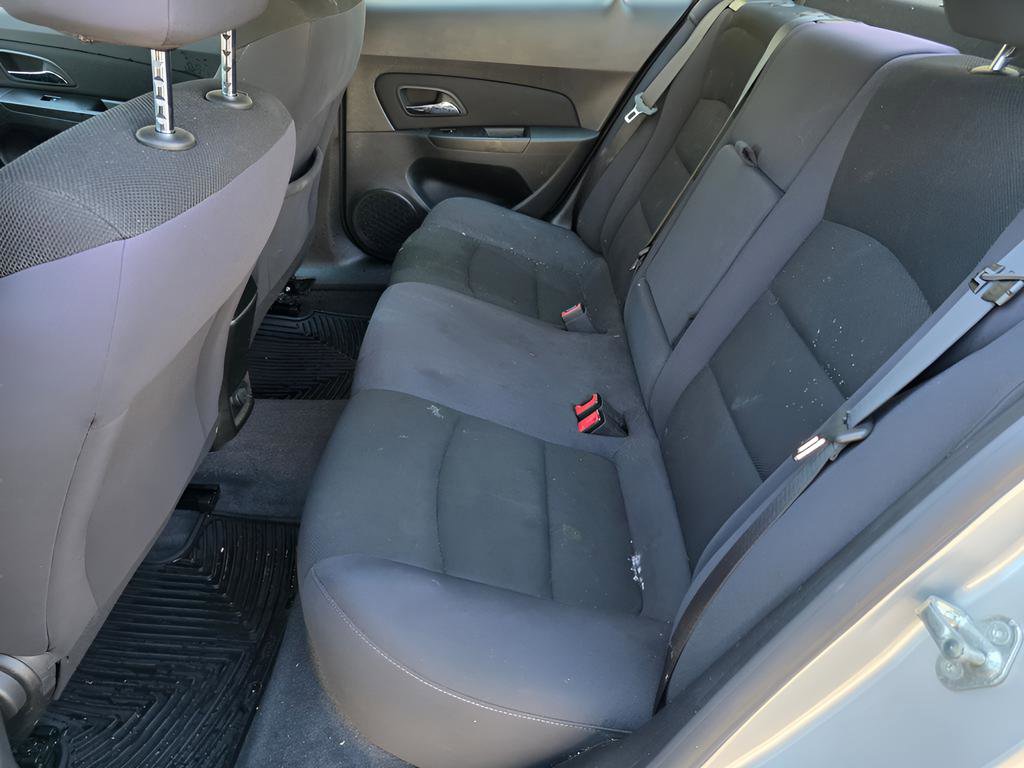 Used 2013 Chevrolet Cruze LT image 15