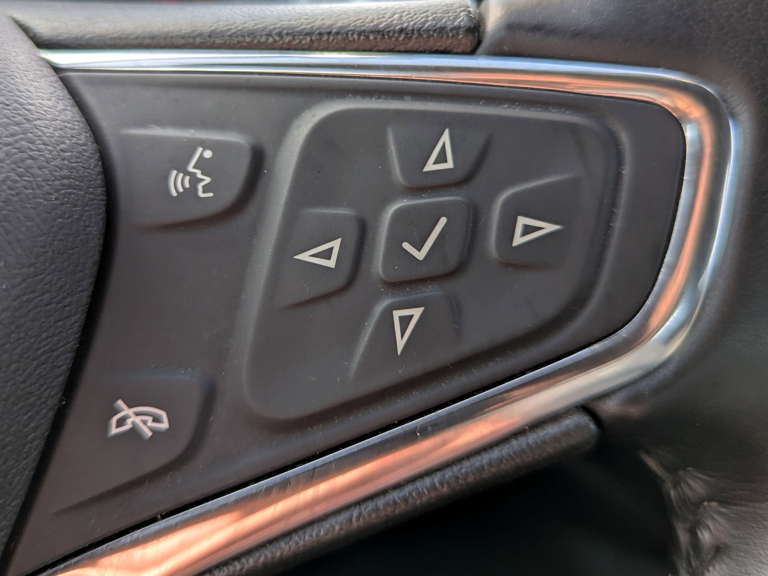Used 2021 Chevrolet Malibu RS FWD image 11