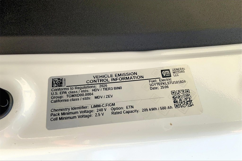 New 2026 Cadillac Escalade IQ Sport 2 w/ LPO, ONYX Package image 18