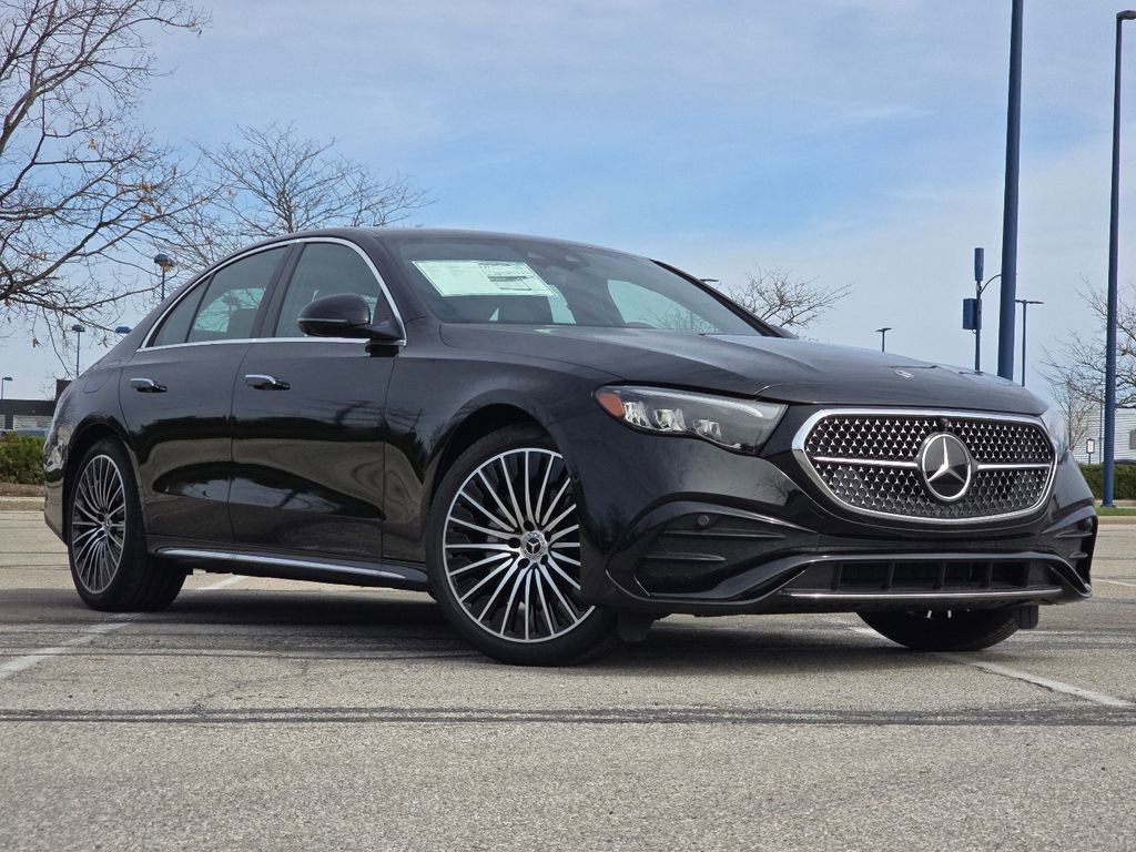 New 2026 Mercedes-Benz E 350 4MATIC Sedan image 2