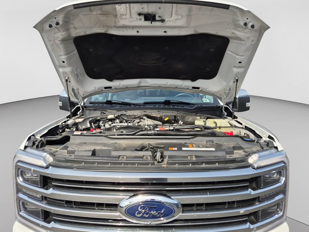 Used 2024 Ford F250 Limited w/ FX4 Off-Road Package AWD/4WD image 32