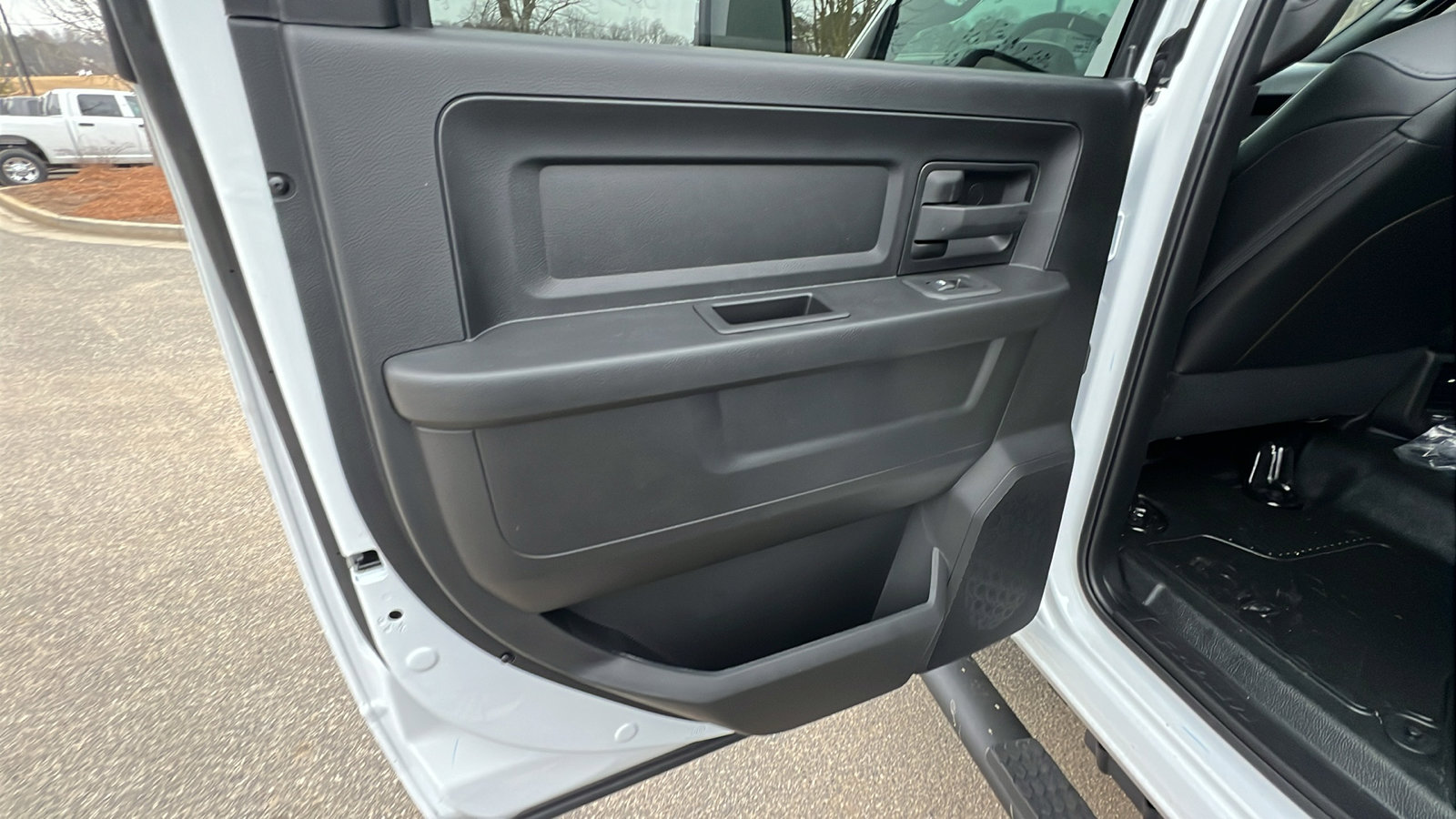 Used 2025 RAM 5500 Tradesman w/ Safety Group image 25