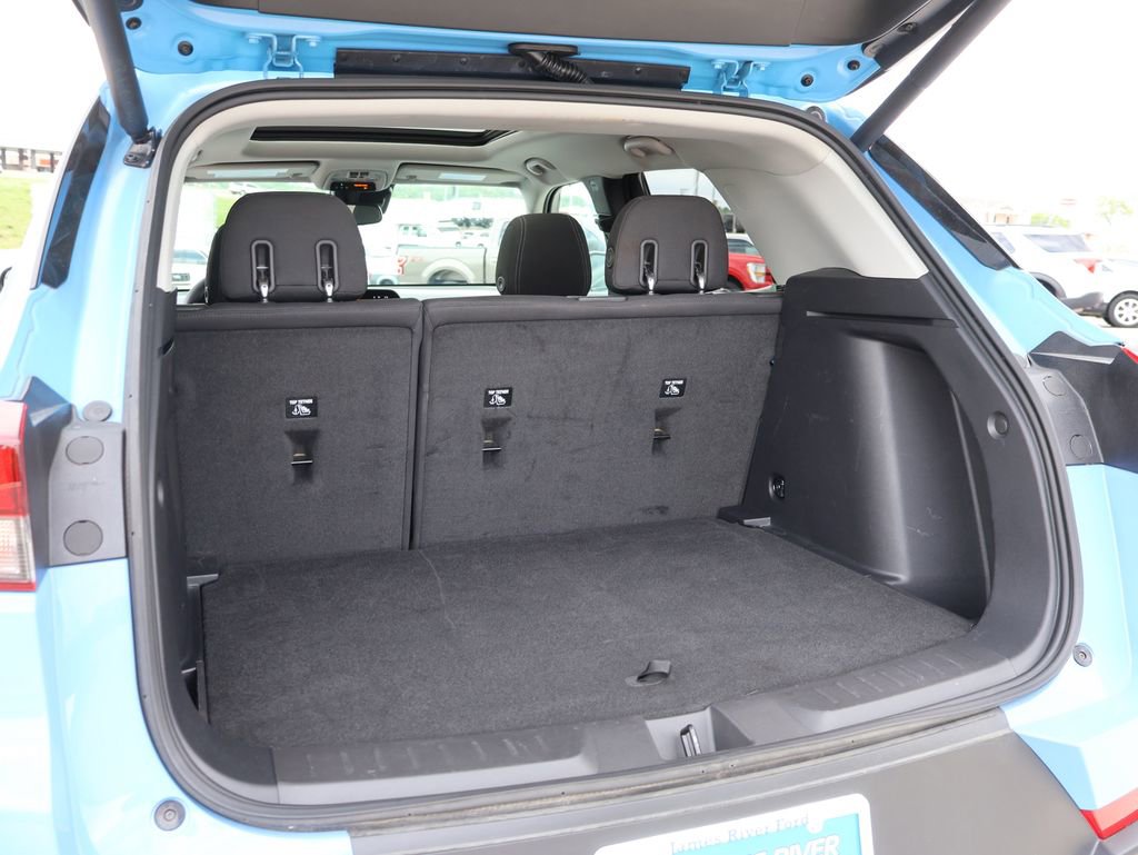 Used 2024 Chevrolet TrailBlazer LT w/ Convenience Package FWD image 16