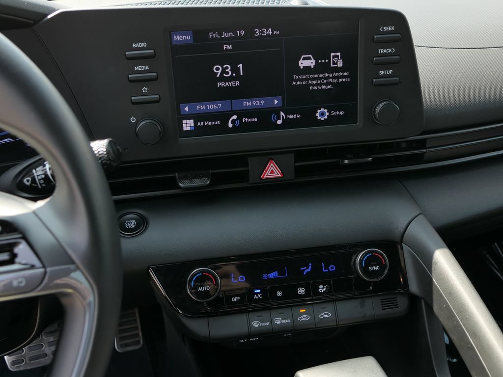 Certified 2025 Hyundai Elantra Sport w/ Cargo Package FWD image 19