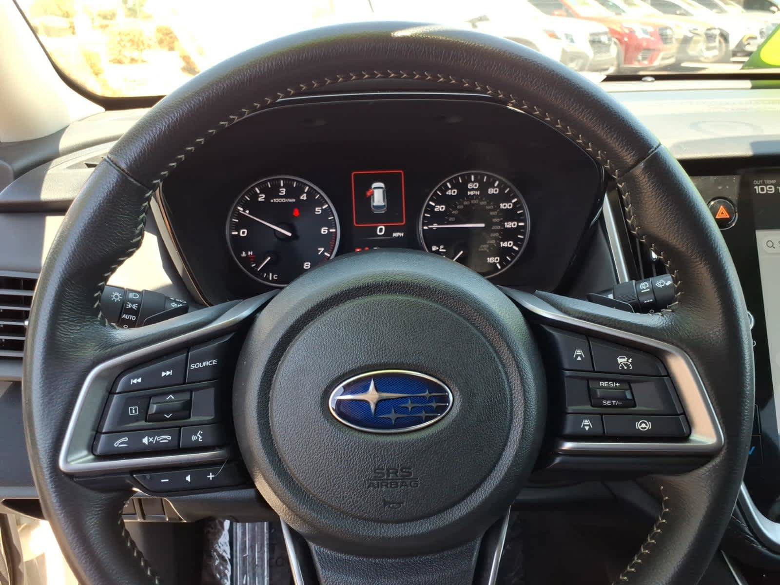 Used 2025 Subaru Outback Premium AWD/4WD image 33