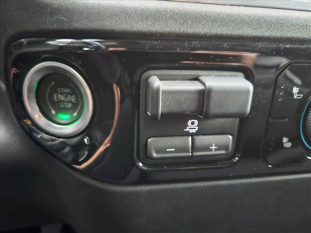 Used 2024 Chevrolet Silverado 3500 LT w/ Convenience Package AWD/4WD image 15