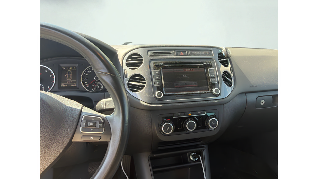 Used 2012 Volkswagen Tiguan SE AWD/4WD image 10