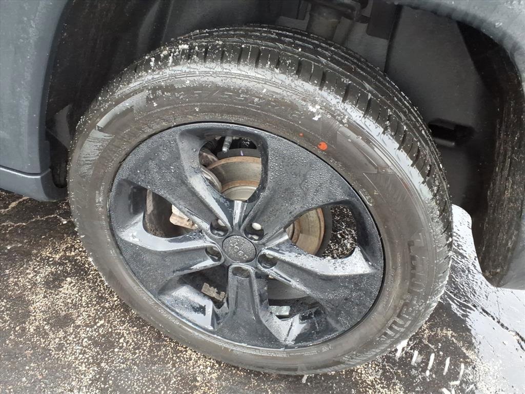 Certified 2020 Jeep Compass Latitude image 5