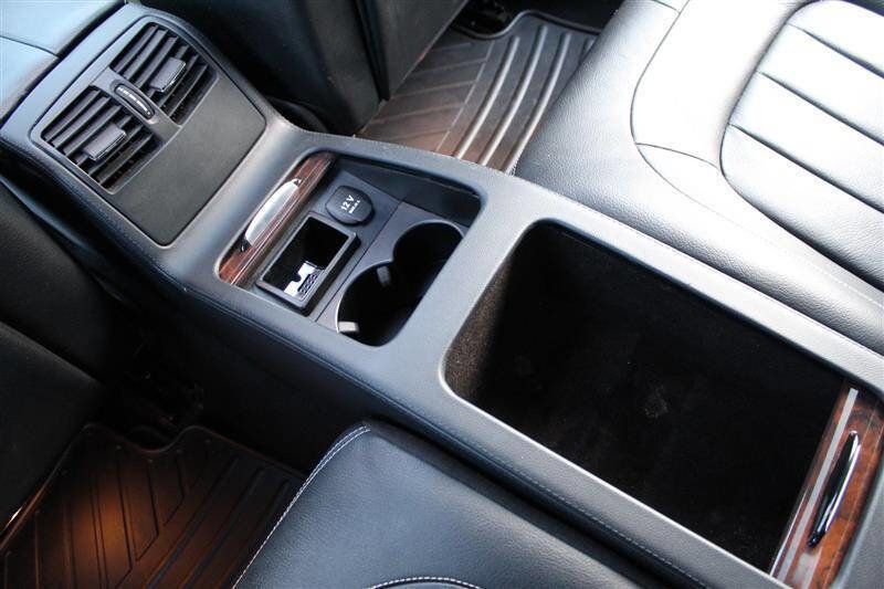 Used 2015 Mercedes-Benz CLS 550 w/ Premium Package image 33