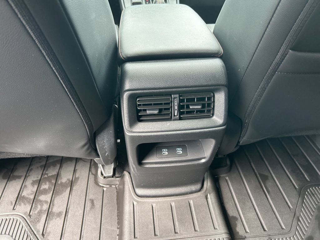 Used 2025 Honda CR-V Sport-L image 29