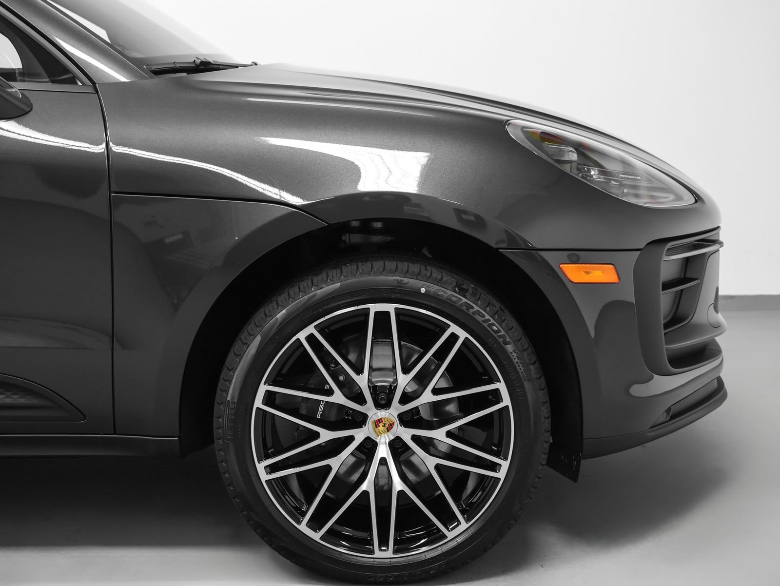 New 2026 Porsche Macan AWD/4WD image 13