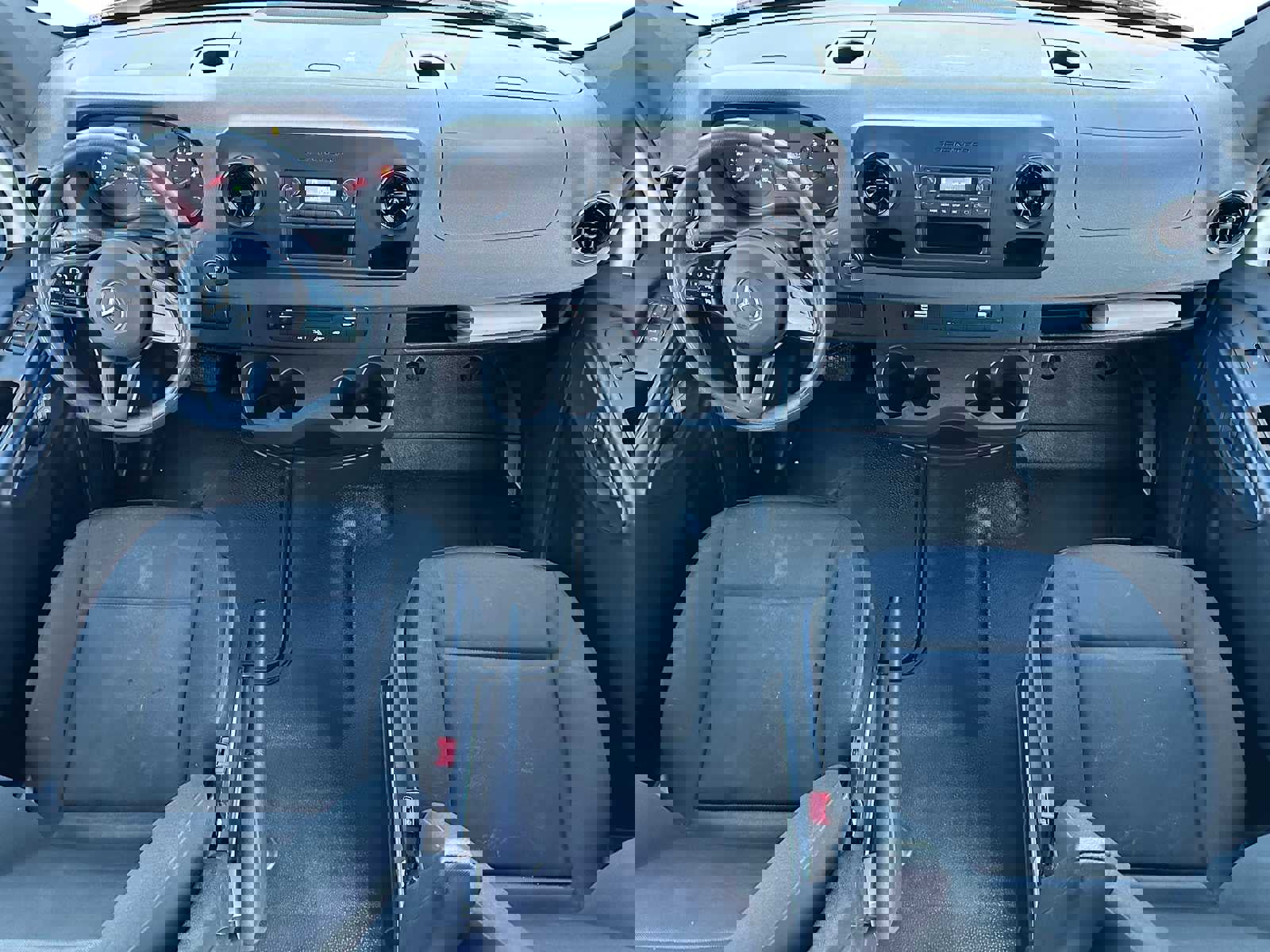 Used 2023 Mercedes-Benz Sprinter 2500 image 16