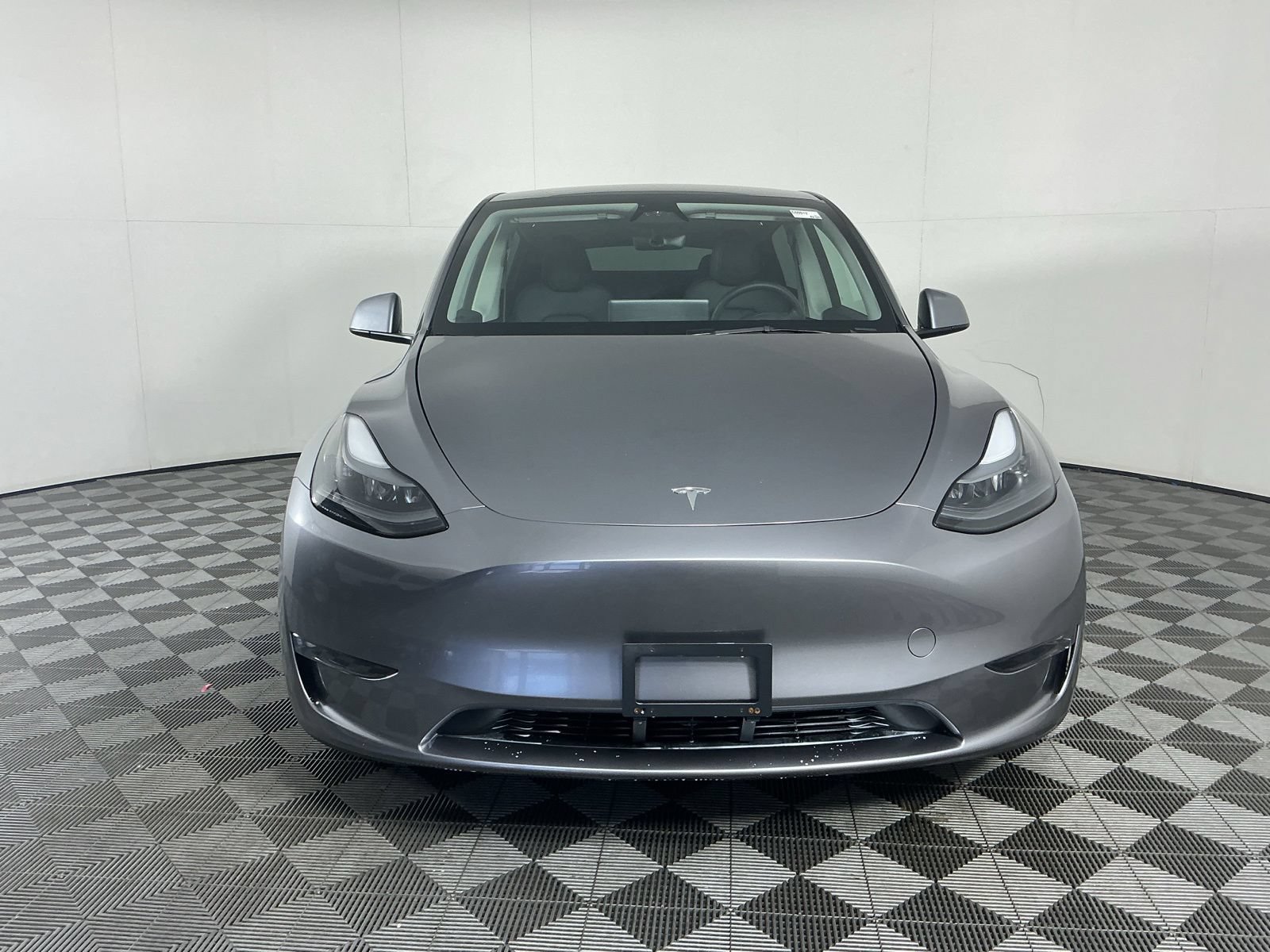 Used 2025 Tesla Model Y Performance AWD/4WD image 2