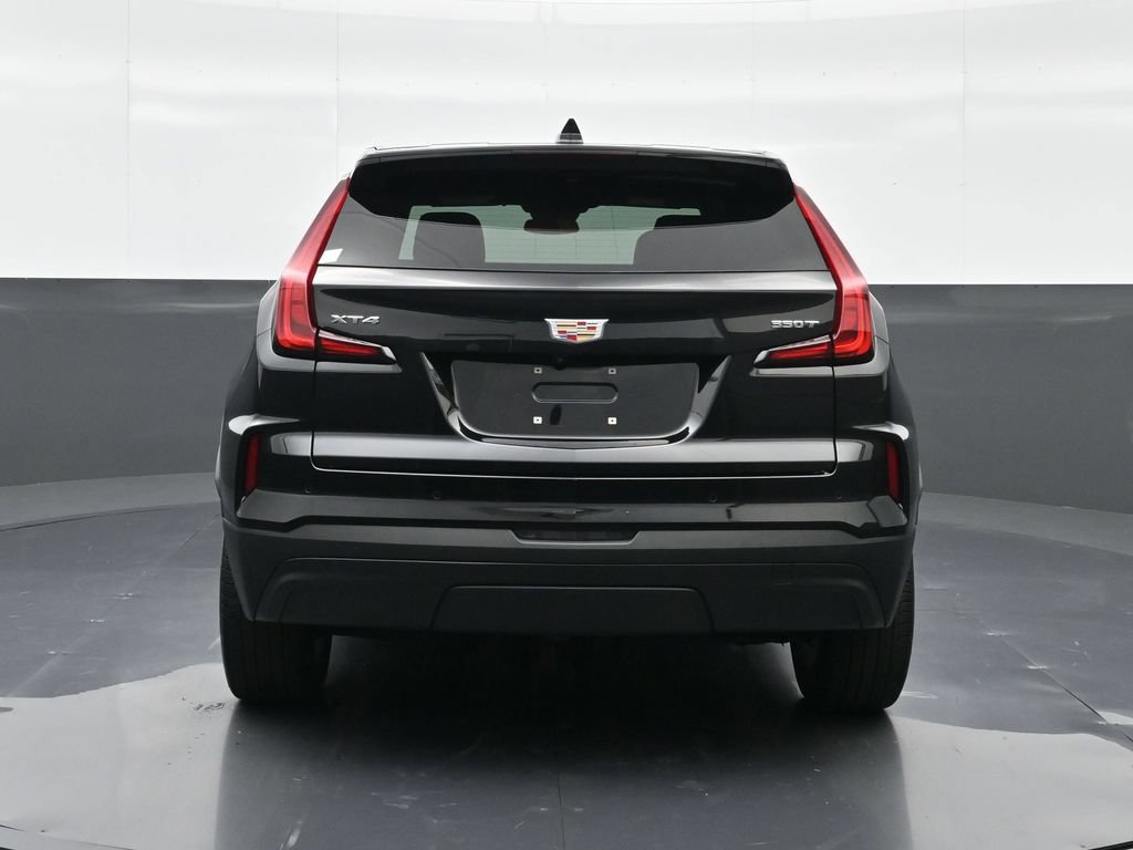 Certified 2024 Cadillac XT4 Luxury FWD image 16