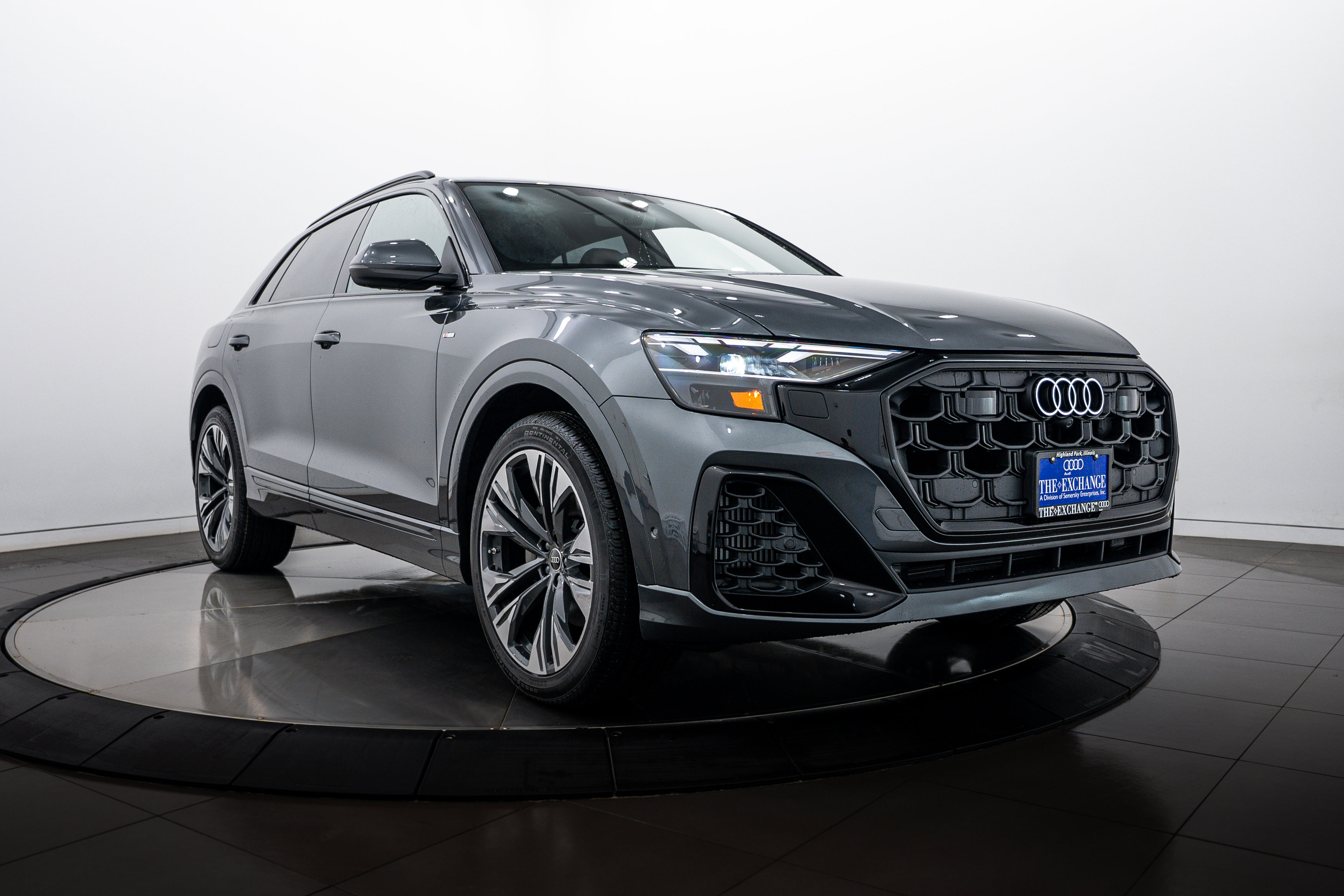 New 2026 Audi Q8 Premium Plus AWD/4WD image 2