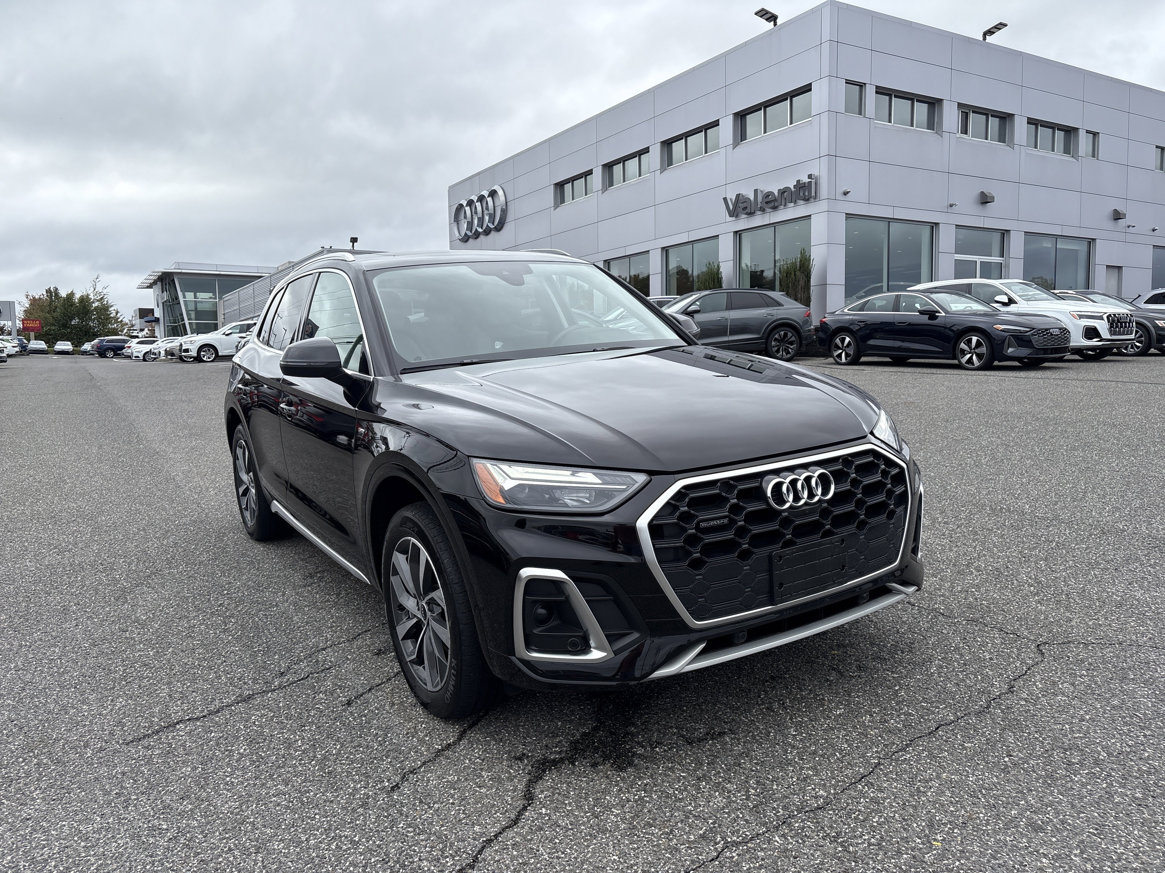 Certified 2022 Audi Q5 2.0T Premium Plus w/ Premium Plus Package image 1