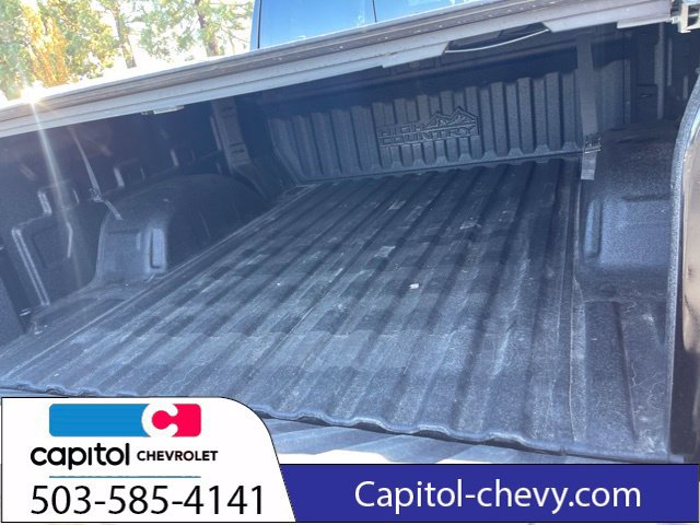 Used 2022 Chevrolet Silverado 1500 High Country AWD/4WD image 32