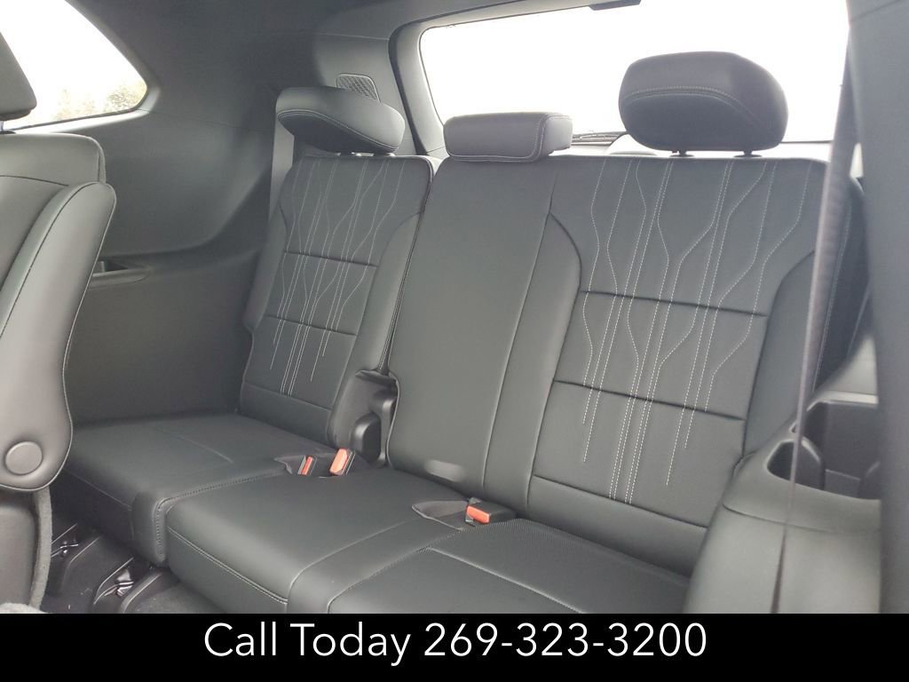 New 2026 Buick Enclave Avenir image 26