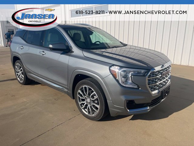 Used 2023 GMC Terrain Denali AWD/4WD image 1