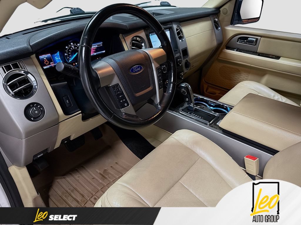 Used 2017 Ford Expedition EL Limited w/ Equipment Group 301A AWD/4WD image 12