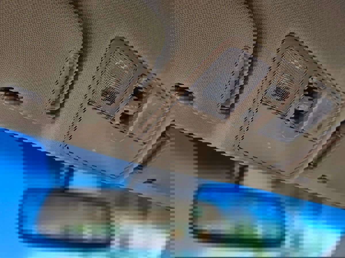 Used 2012 Hyundai Elantra Limited w/ Technology Pkg 5 image 42