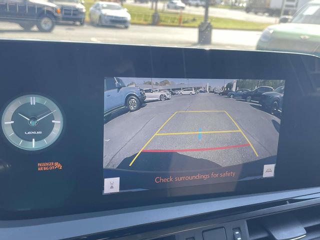 Used 2023 Lexus ES 350 w/ Accessory Package (Z2) image 26