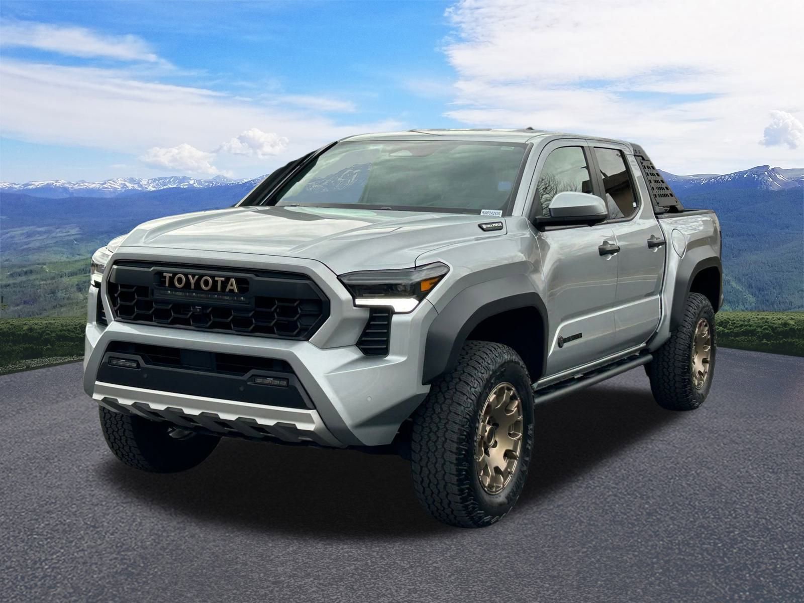 Used 2024 Toyota Tacoma Trailhunter image 1