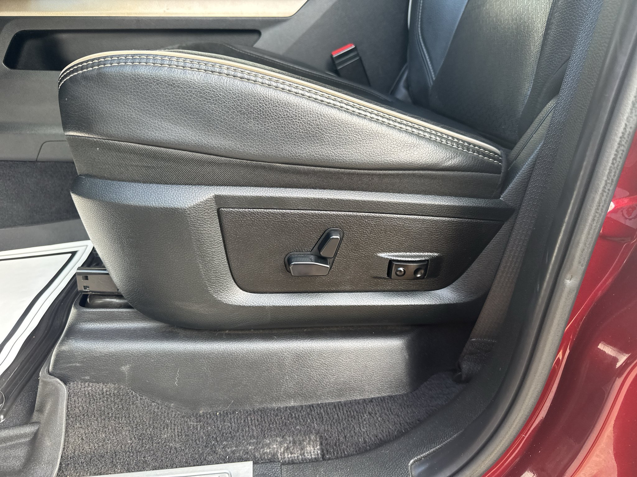 Used 2019 RAM 3500 Laramie AWD/4WD image 13