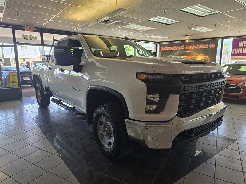Used 2021 Chevrolet Silverado 2500 W/T w/ WT Convenience Package AWD/4WD image 3