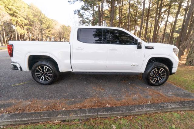 Used 2023 GMC Sierra 1500 AT4 image 2