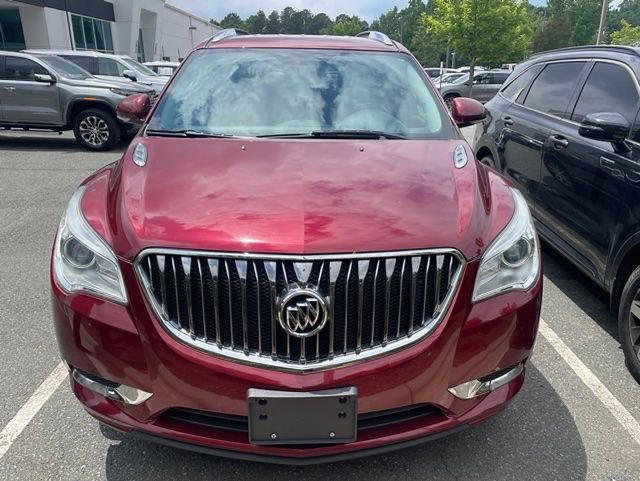 Used 2017 Buick Enclave Leather FWD image 5
