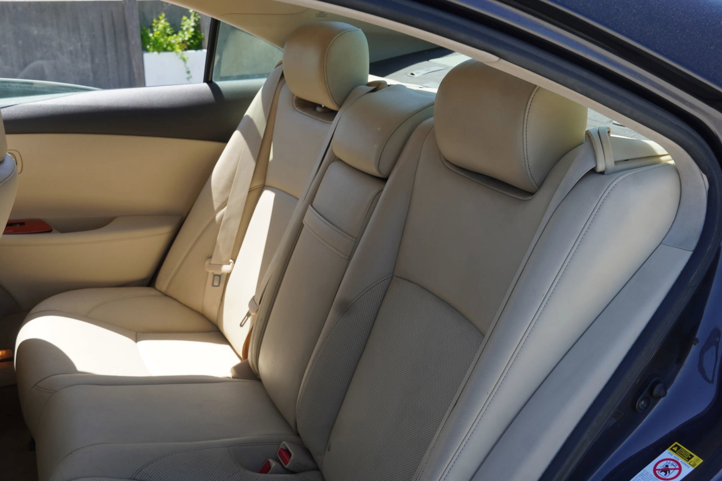 Used 2011 Lexus ES 350 image 27