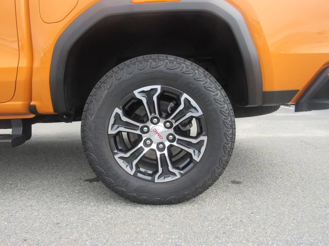 Certified 2025 GMC Canyon AT4 w/ Technology Plus Package AWD/4WD image 28