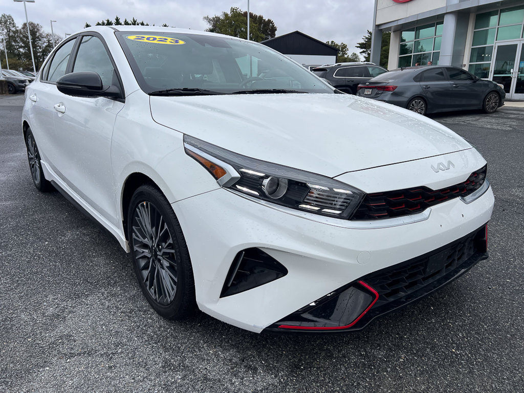 Used 2023 Kia Forte GT-Line w/ GT-Line Technology Package FWD image 9